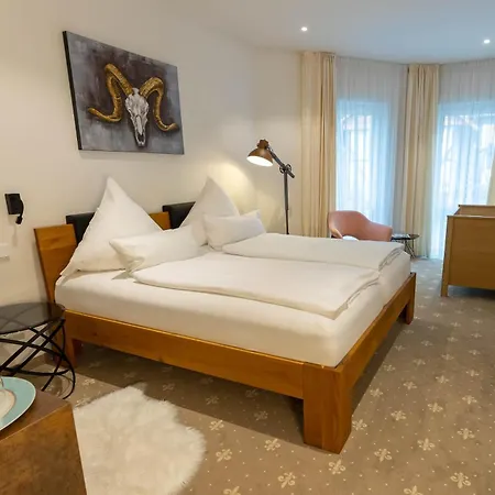 Romantik Biewald Hotell 4*