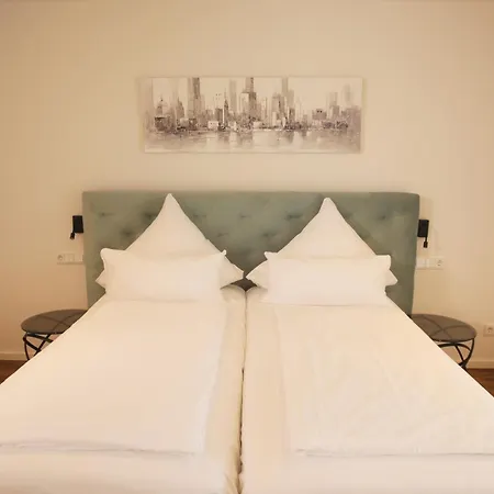 Otel Romantik Biewald Friedland (Lower Saxony)